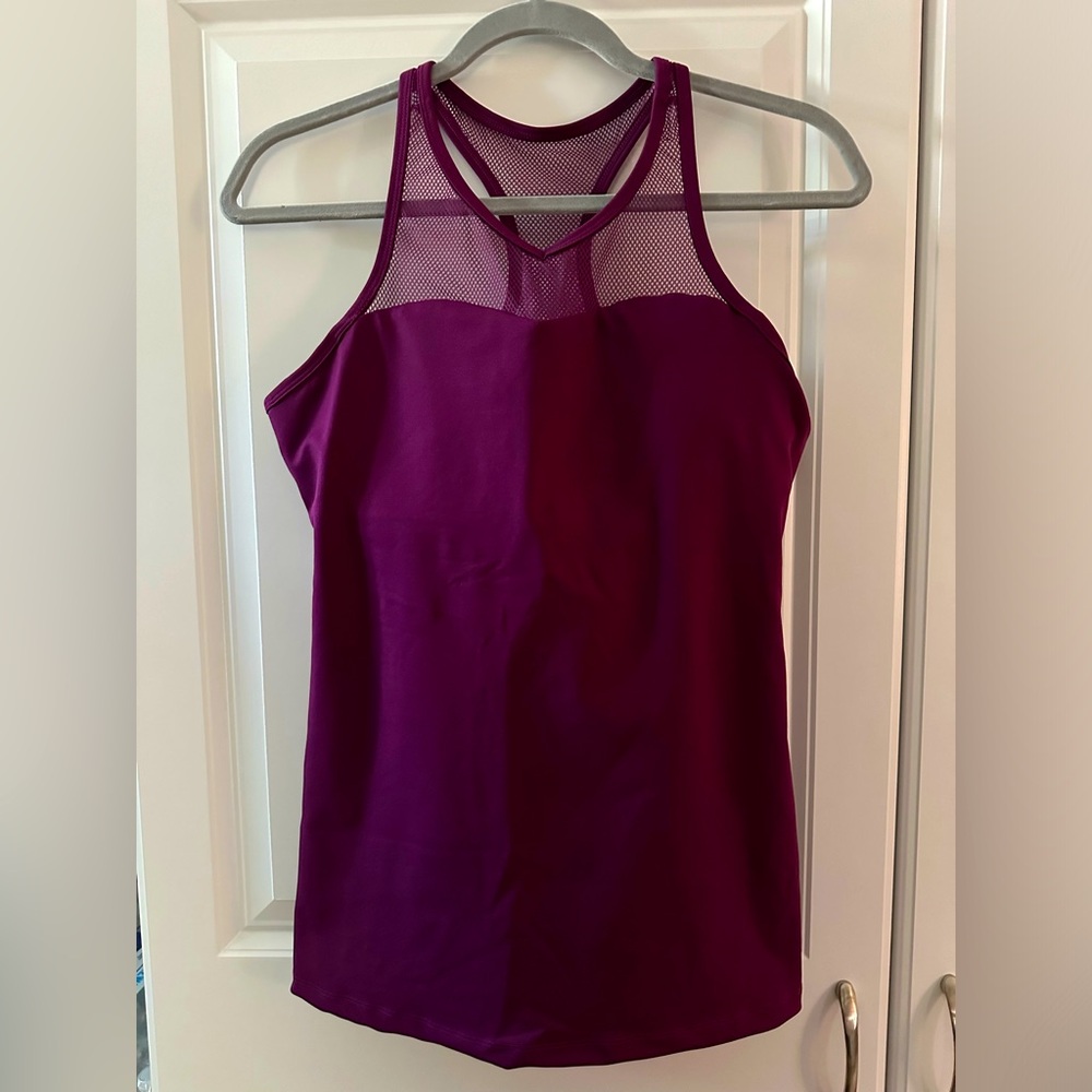 Kiava Sweetheart Tank with built-in sports bra
